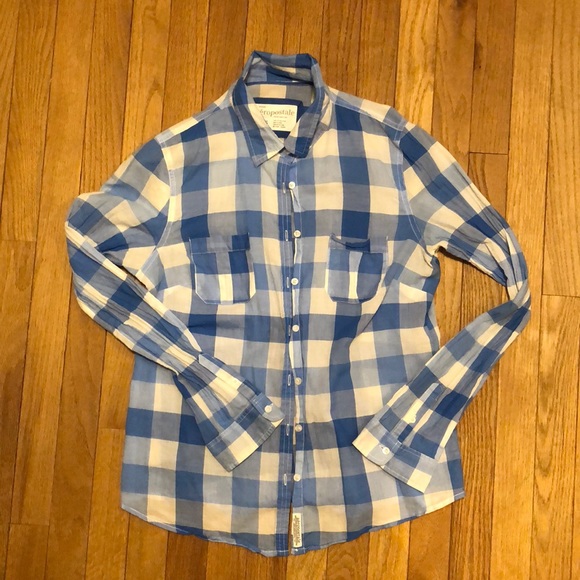 Aeropostale Tops - Lightweight Fitted Flannel